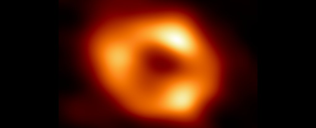 Scientists say something is wrong with this iconic black hole image: ScienceAlert